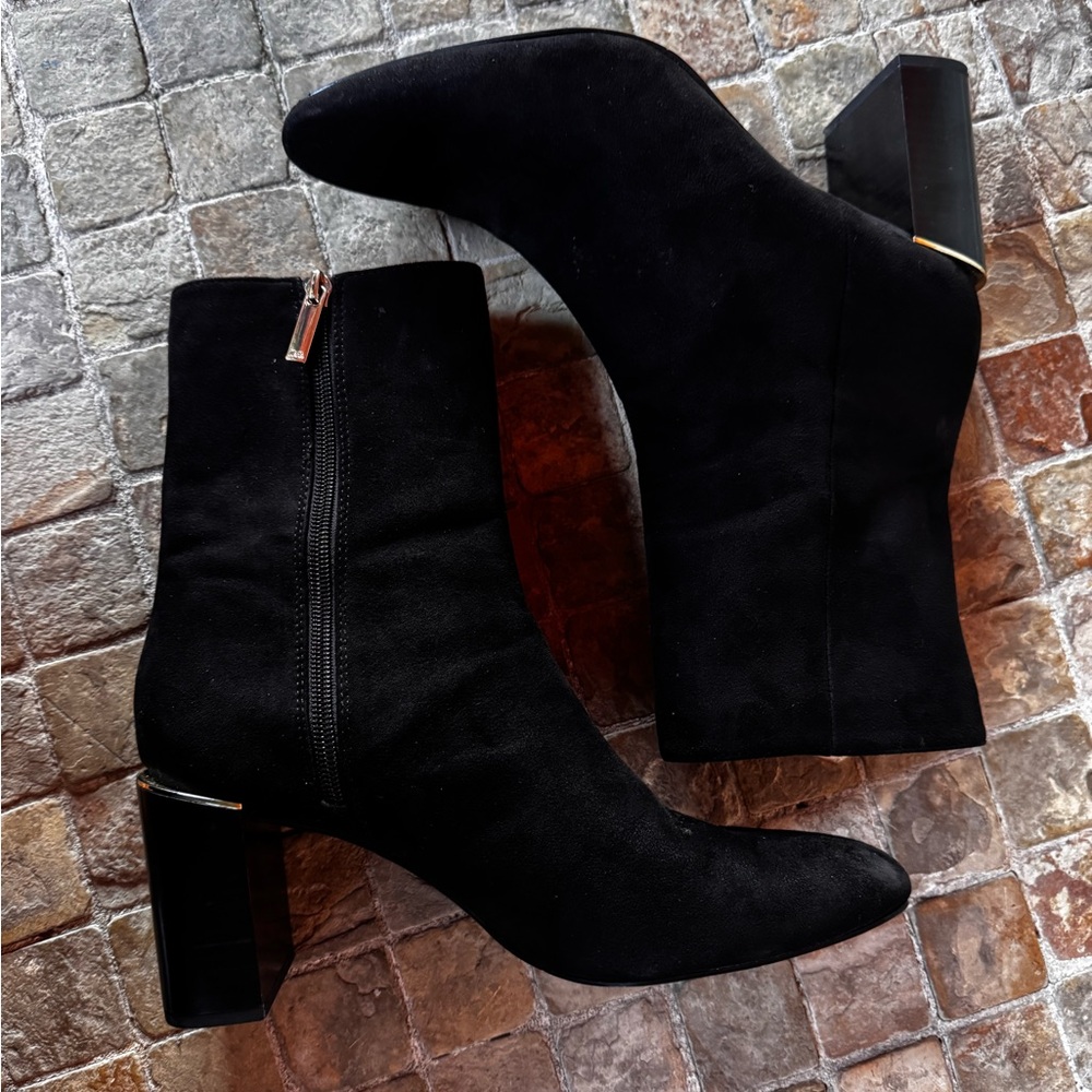 Zara Elegant Black Ankle Boots